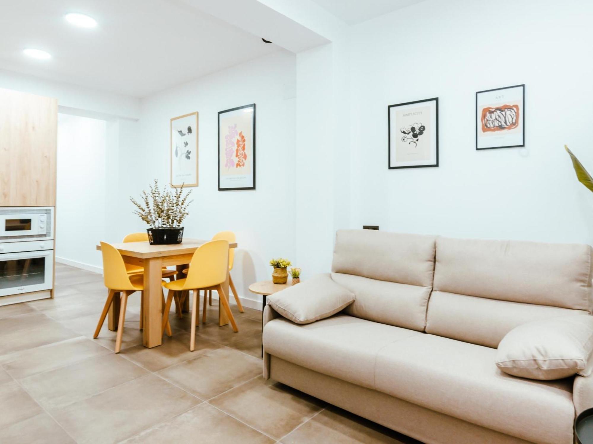 Apartment New In Front Of Victor Villegas Auditorium & Fica